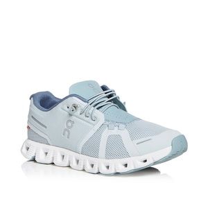ON Running Cloud 5 Sneakers